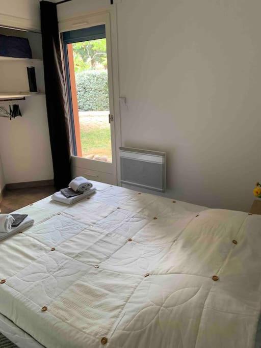 Appartement Cosy Confort Parking Clim Wifi Linge Acces Piscine Non Inclus 카네트 외부 사진